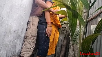 Mom Sex In Out of Home In Outdoor