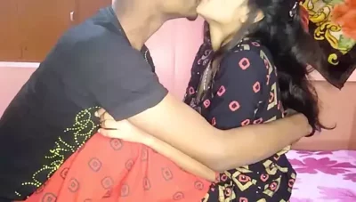 Virgin Stepcousin Girl Gave First Time Fuck in Hindi Porn Sex Video with Clear Hindi Audio