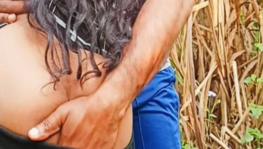 For the First Time Went to Meet the Village’s Lover in the Sugarcane Field the Lover Made a Mare and Fucked Her Hq Xdesi