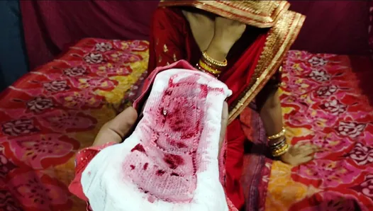 Bhabhi ji ka sanatary pads raste me pada mila to bapas pauchane aagya bhabhi ji ke ghar